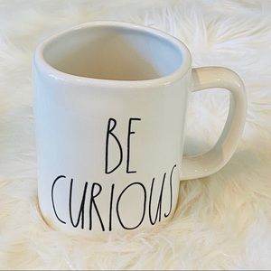 Rae Dunn Dining - Rae Dunn BE CURIOUS mug Rae Dunn Dining - Rae Dunn BE CURIOUS mug